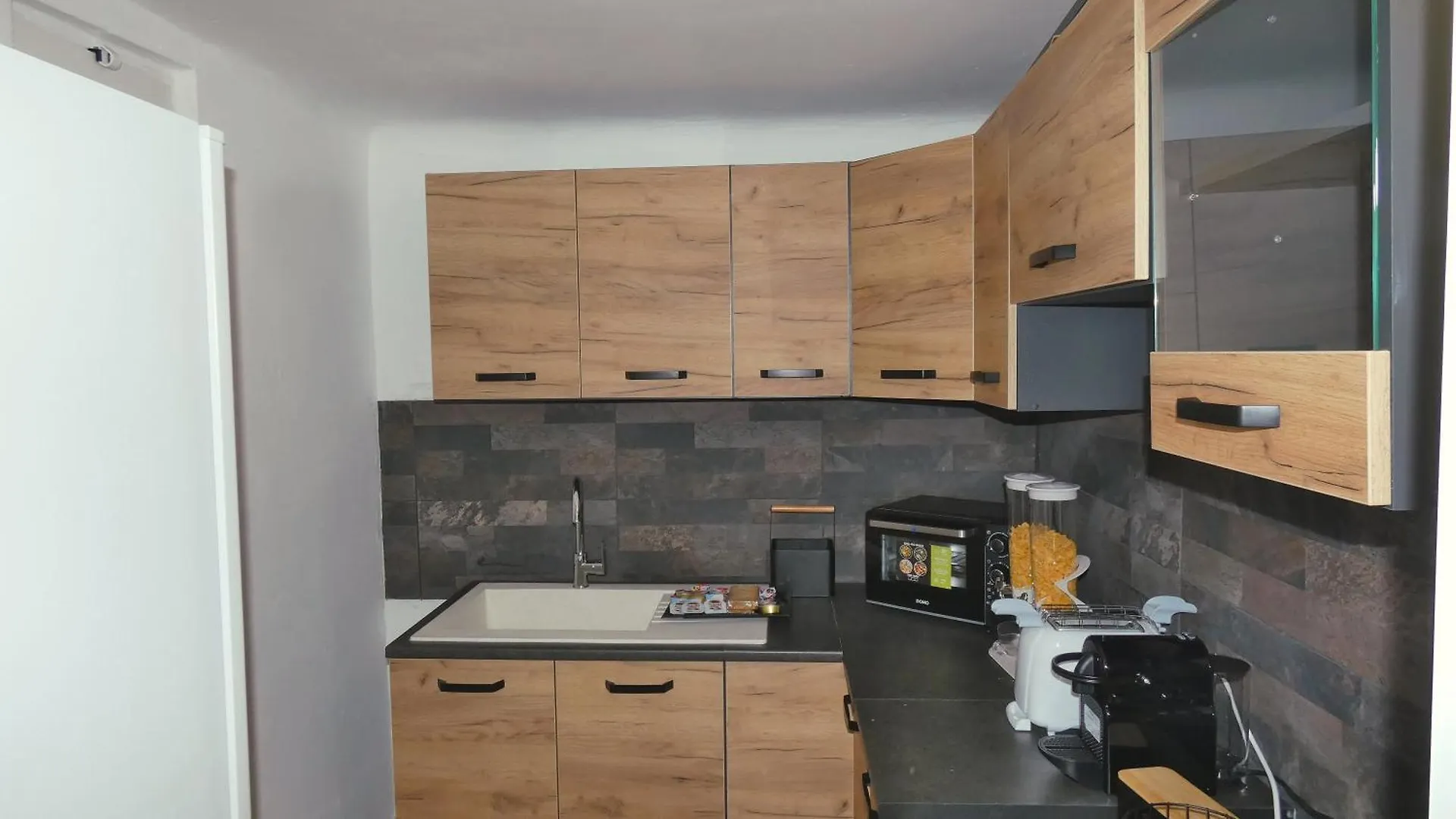 Carlito'S Way 234 Bed & Breakfast Bari Italy